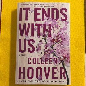 'It Ends With Us' Book - Purple Cover